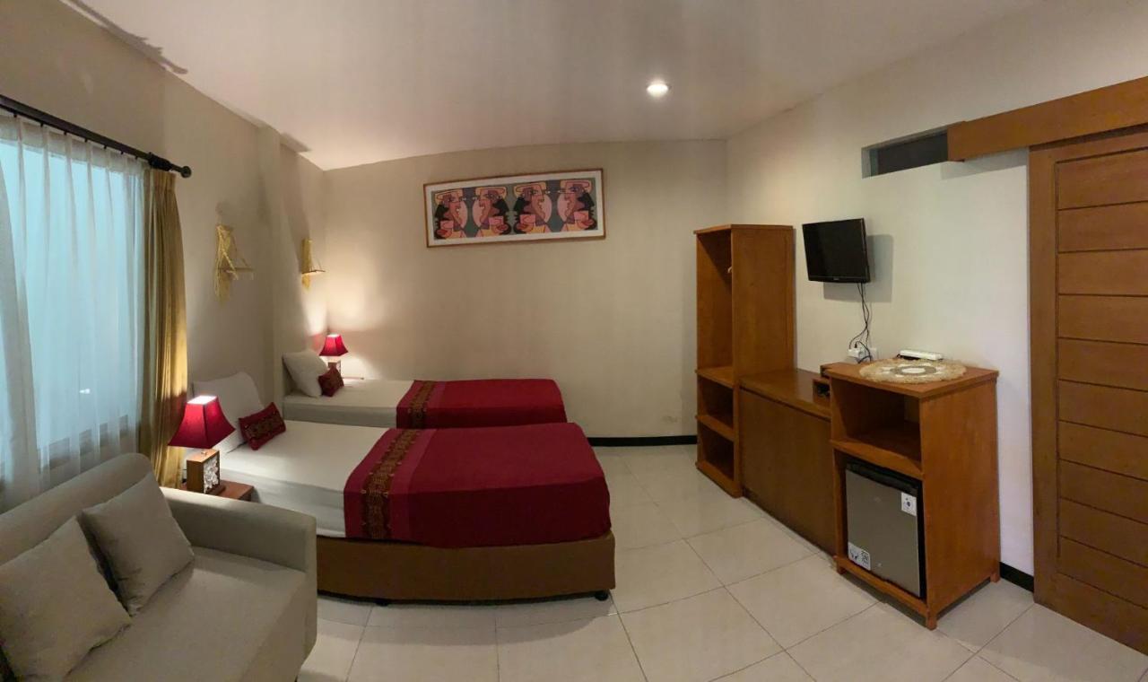 Kuta Suci Guesthouse מראה חיצוני תמונה