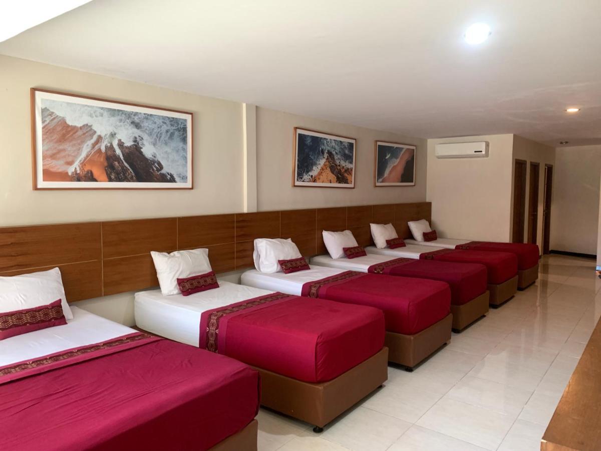 Kuta Suci Guesthouse מראה חיצוני תמונה
