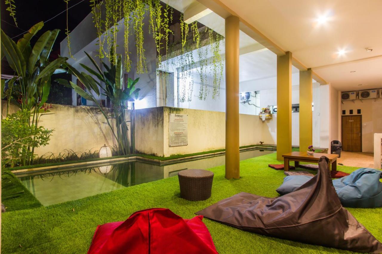 Kuta Suci Guesthouse מראה חיצוני תמונה